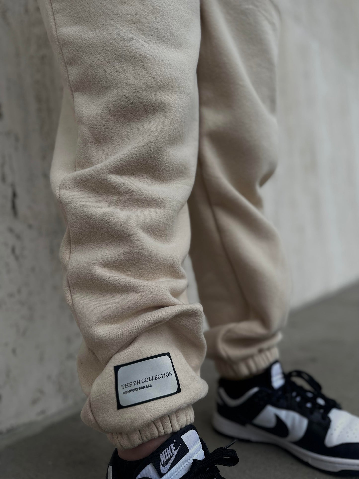 UNISEX OVERSIZED PULLOVER JOGGERS